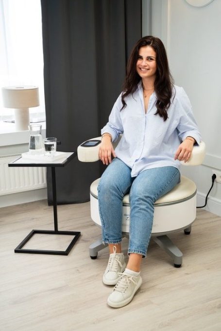 Beckenbodentraining mit dem EMP Chair Pro